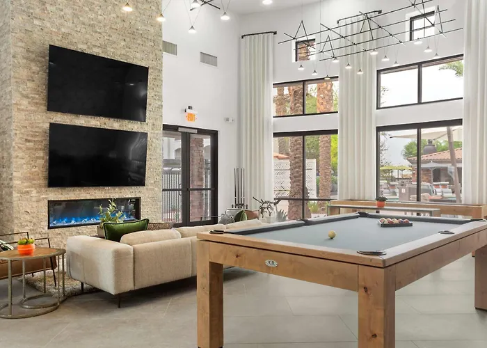 Apartment Cozysuites By The Stadium With Pool 31 Glendale