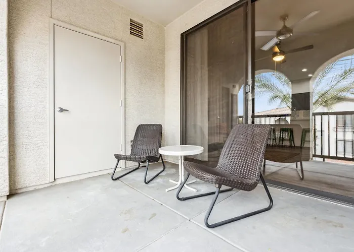 Cozysuites By The Stadium With Pool 31